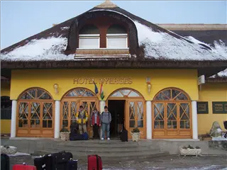 small_reeses 003.webp